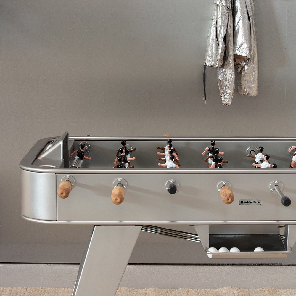 RS Barcelona RS2 Iron Foosball Table